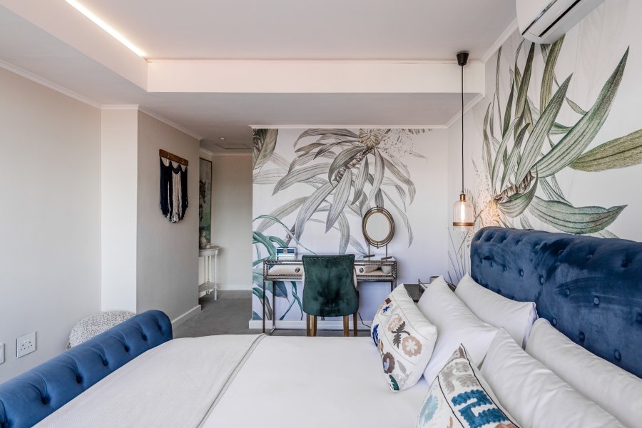 2 Bedroom Property for Sale in Fresnaye Western Cape